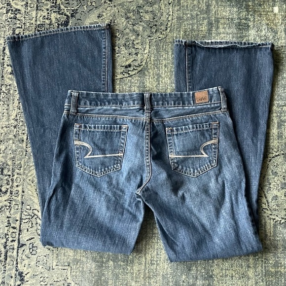 American Eagle Jeans 4 - Picture 2 of 4